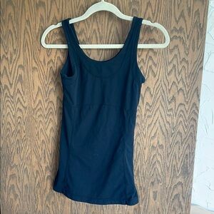 Lucy‎ Black Fitted Sleeveless Tank Top